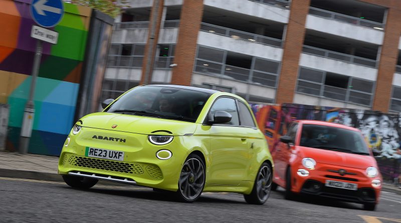 Abarth 500e 2024 essai à long terme