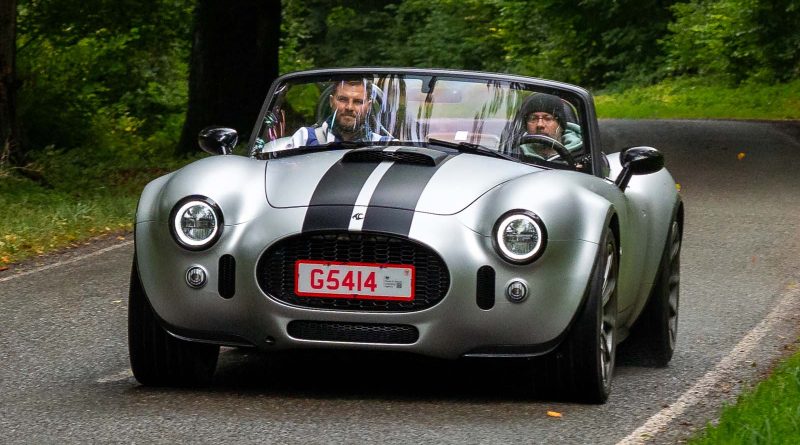 AC Cobra GT Roadster